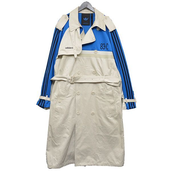 adidas（アディダス）の「BLUE VERSIONトレンチコート