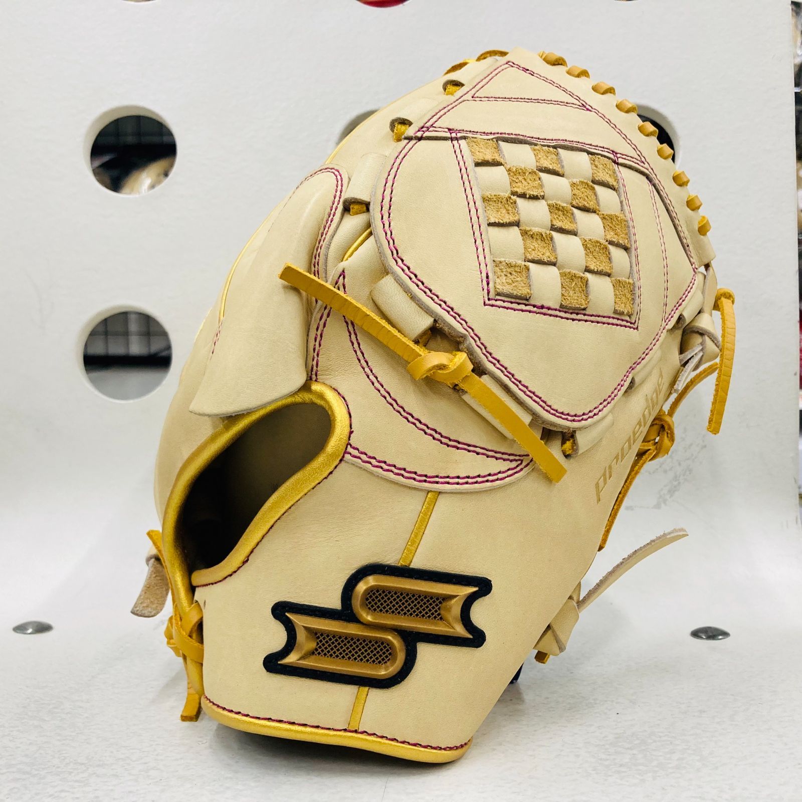 SSK プロエッジ オリジナルオーダーグラブ 軟式用 ピッチャー用 栗林