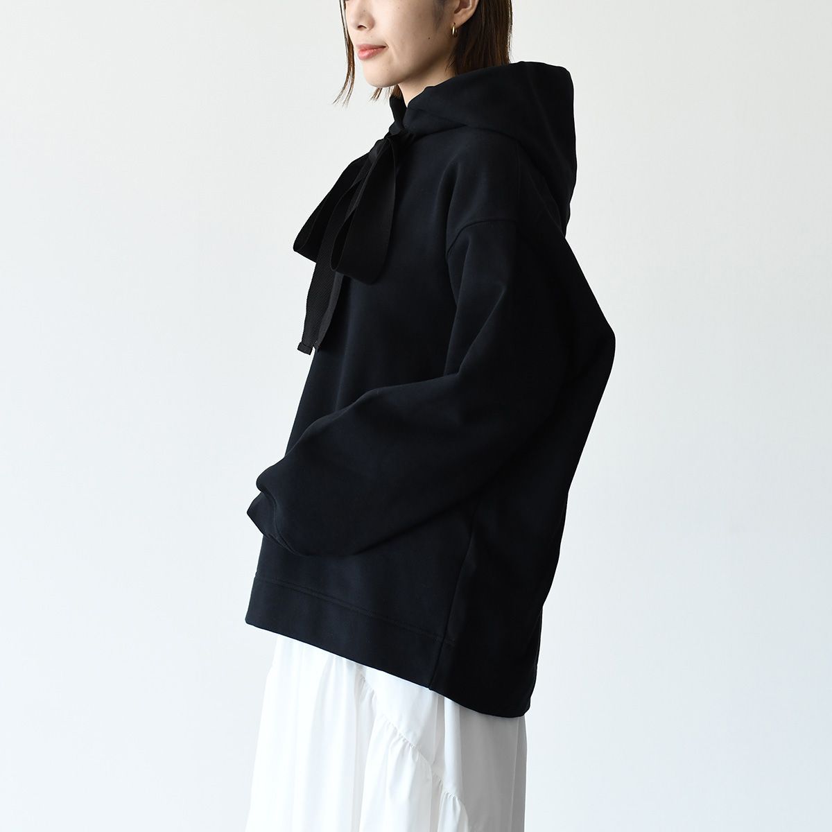 PATOU パトゥ フーディー トレーナー オーガニックコットン アーカイブ グログランフーディー JE037 9995 レディース ブラック オーバーサイズ コットン 秋冬 PATOU パトゥ フーディー トレーナー オーガニックコットン