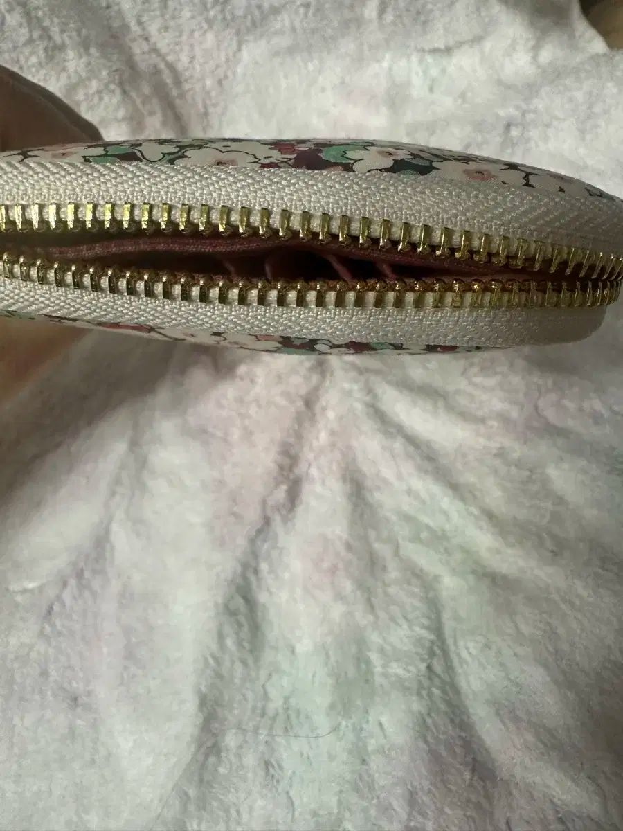 ハローキティ HELLO KITTY 万年筆 8 区 ペンポーチ