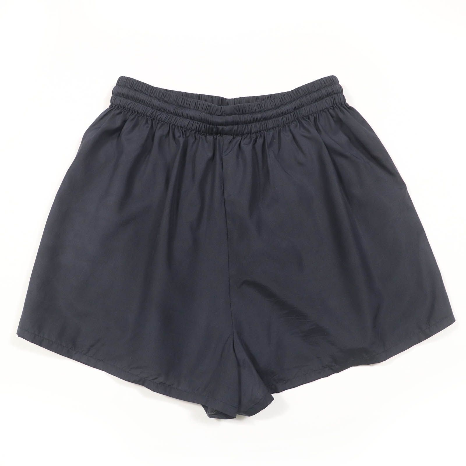 PRADA 半ズボン ショートパンツ ブラック 黒 トライアングルプレート