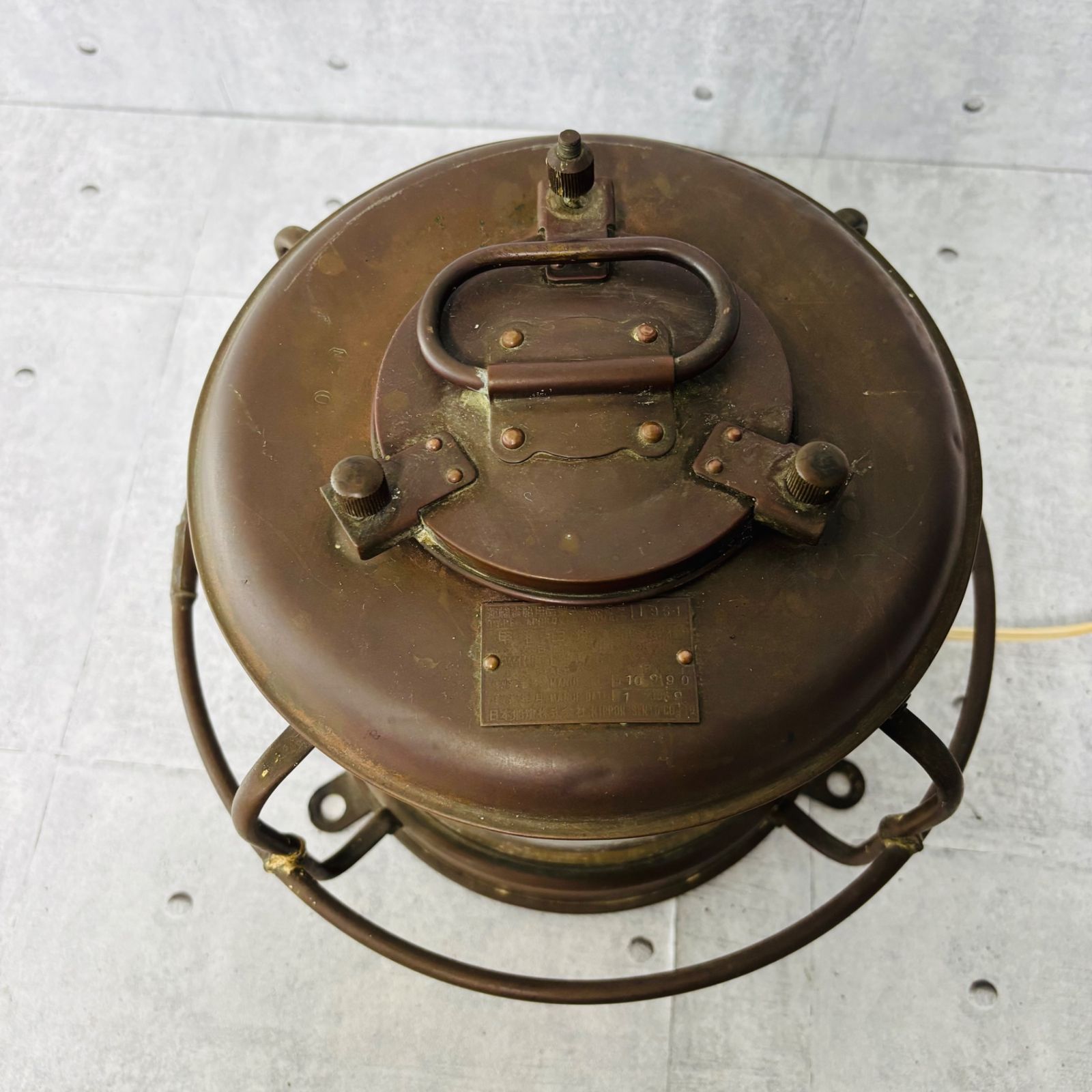 レトロ電気船用大型カンテラ、ランタン(げん燈)1980年 直送商品 レトロ電気船用大型カンテラ、ランタン(げん燈)1980年