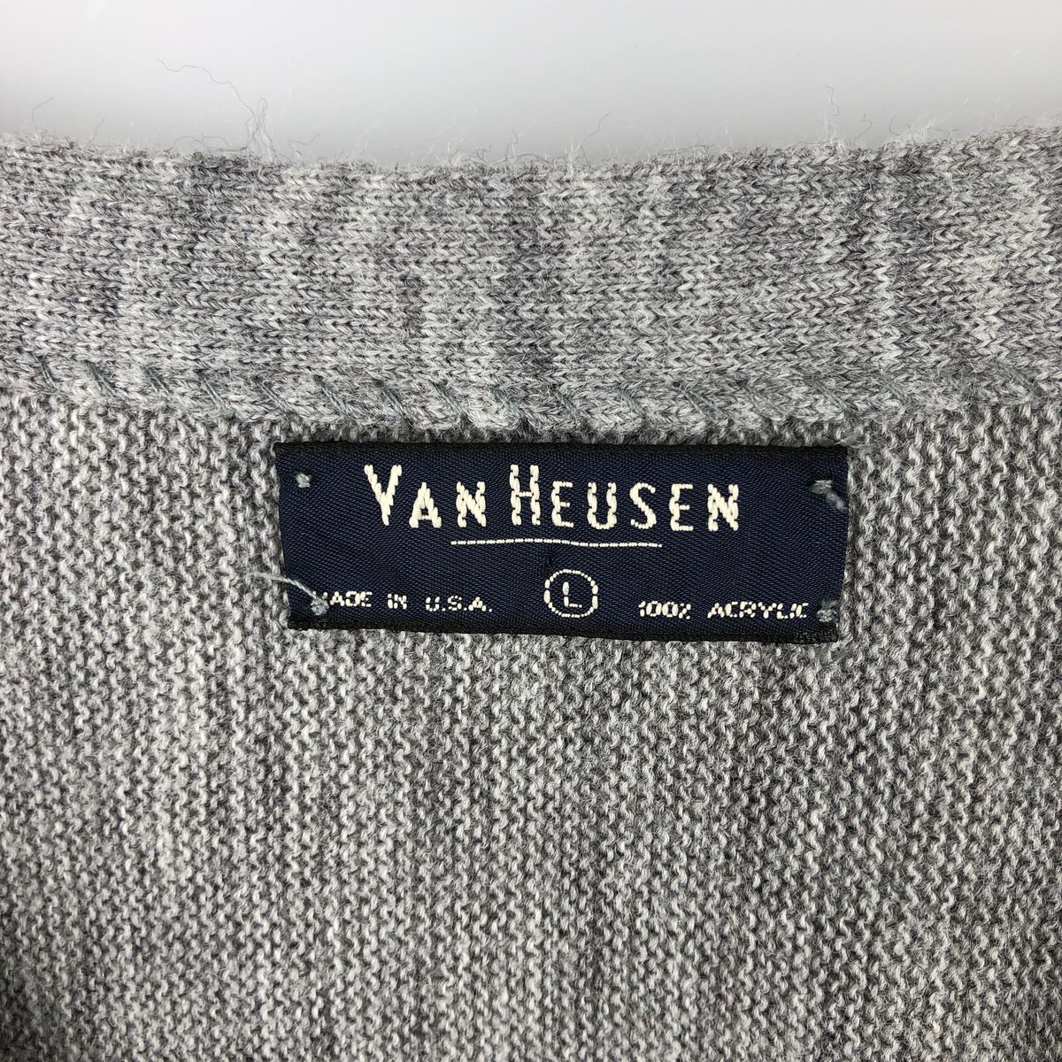 古着 90年代 ヴァンヒューゼン VAN HEUSEN アクリルニットカーディガン 