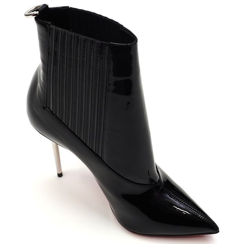 ブラック クリスチャンルブタン