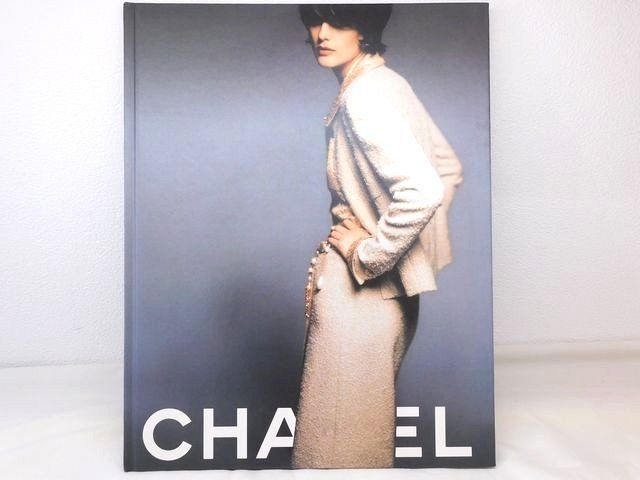 CHANEL シャネル　カタログ　1996 - 1997 シャネル □ 1996～1997年秋冬 カタログ ブックレット CHANEL
