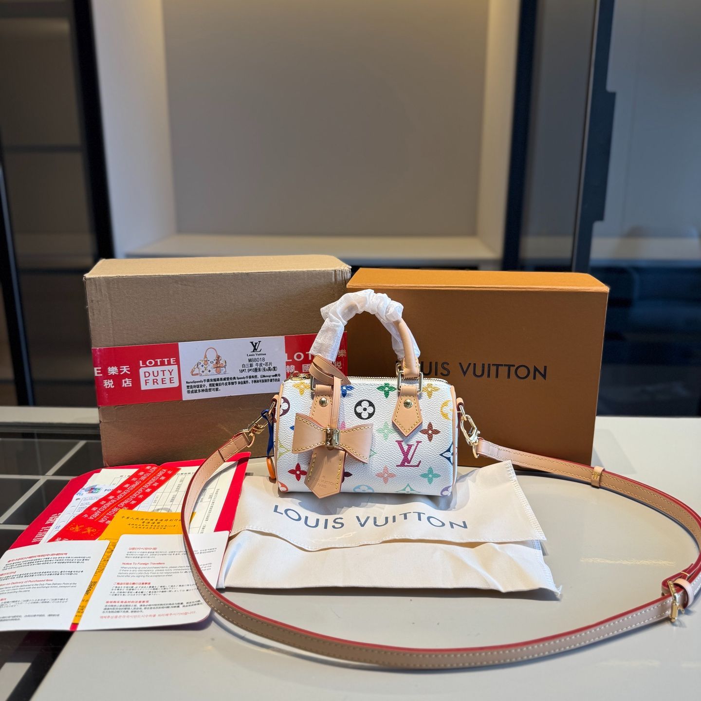 なる出品 🅿️1200✓変色皮シリーズ🔜 高級品🔥フルパッケージ🎁LV