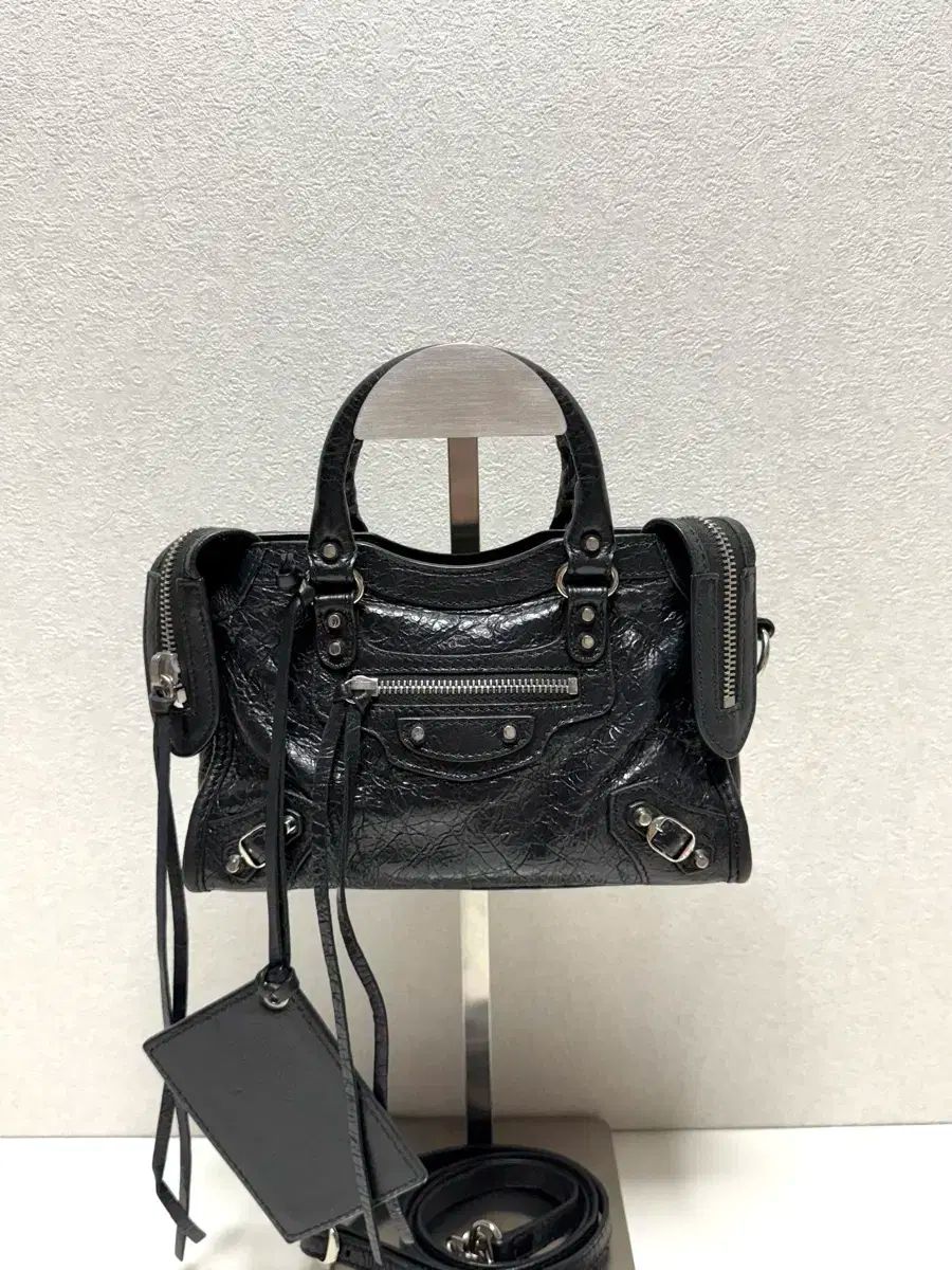 BALENCIAGA バレンシアガ モーター シティバッグ ナノ ブラック|シルバー