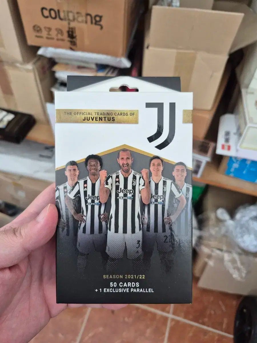 2021 22 TOPPS トップス ユヴェントスFC チームセット ボックス スポーツカード