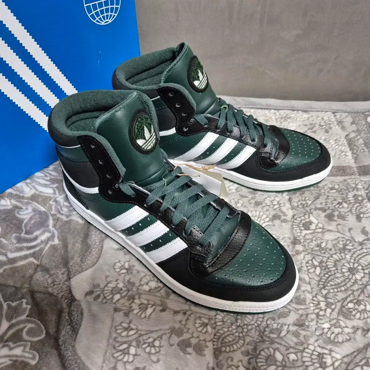 280 ） adidas(アディダス) ザ・オリジナルズ Top Ten R B