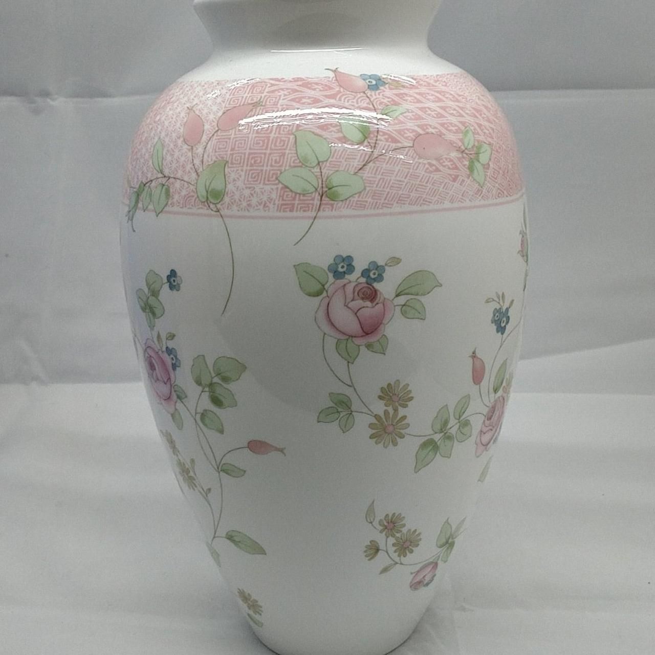 ウェッジウッド WEDGWOOD 花瓶 Wedgwood Vase TALLINNNEXPO_COM