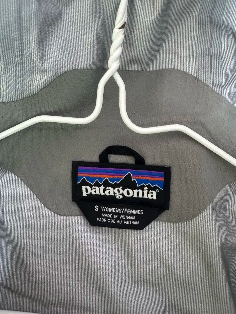 patagonia パタゴニア トレントシェル HRDEVELOPMENT_JP