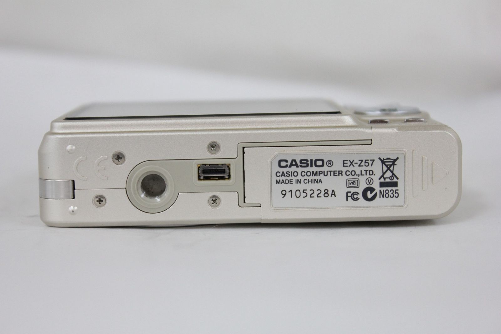 2024 【返品保証】 カシオ Casio Exilim EX-Z57 ゴールド 3x