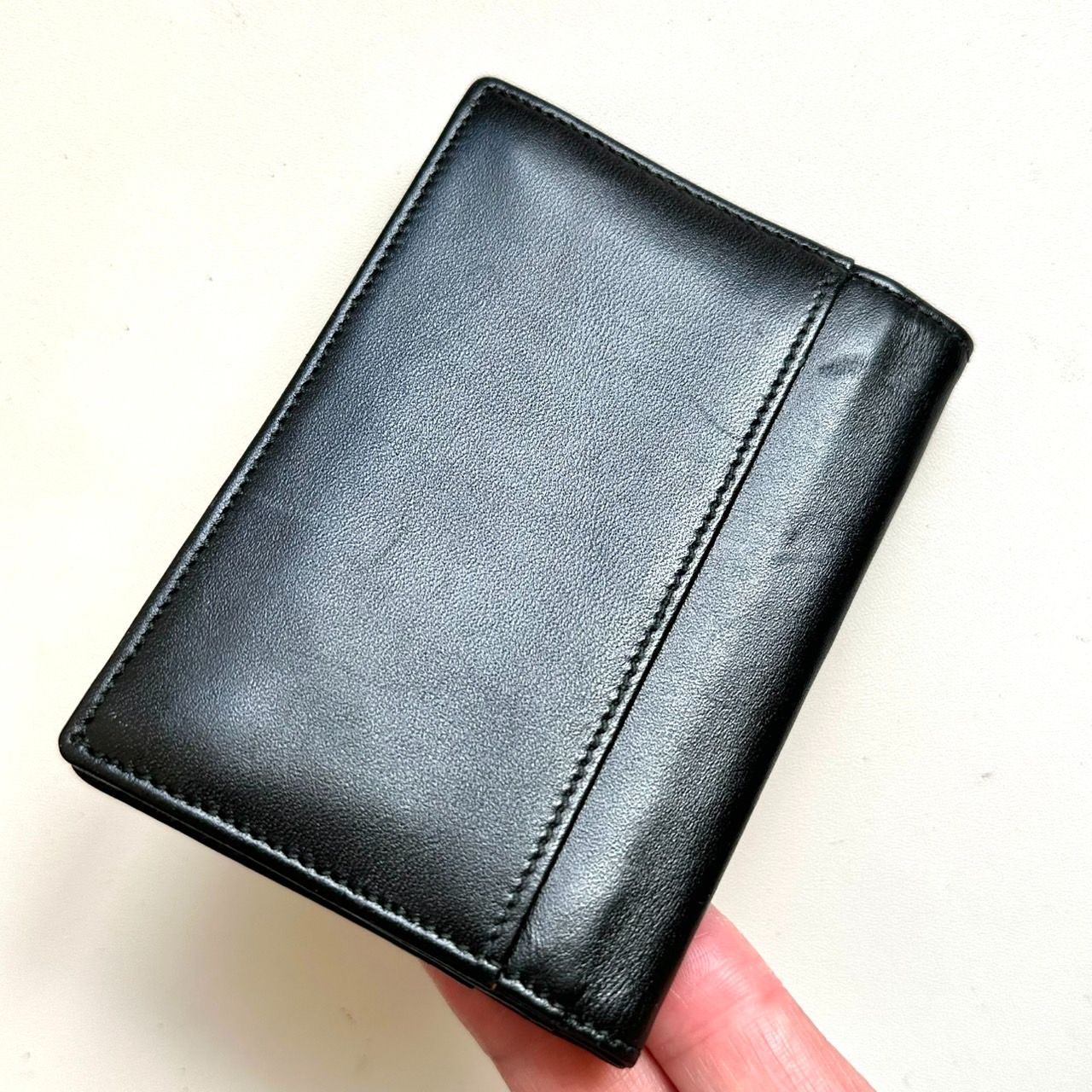 BURBERRY SQUARE ALWYN グレイニーレザー　カードケース BURBERRY SQUARE ALWYN グレイニーレザー カードケース BURBERRY