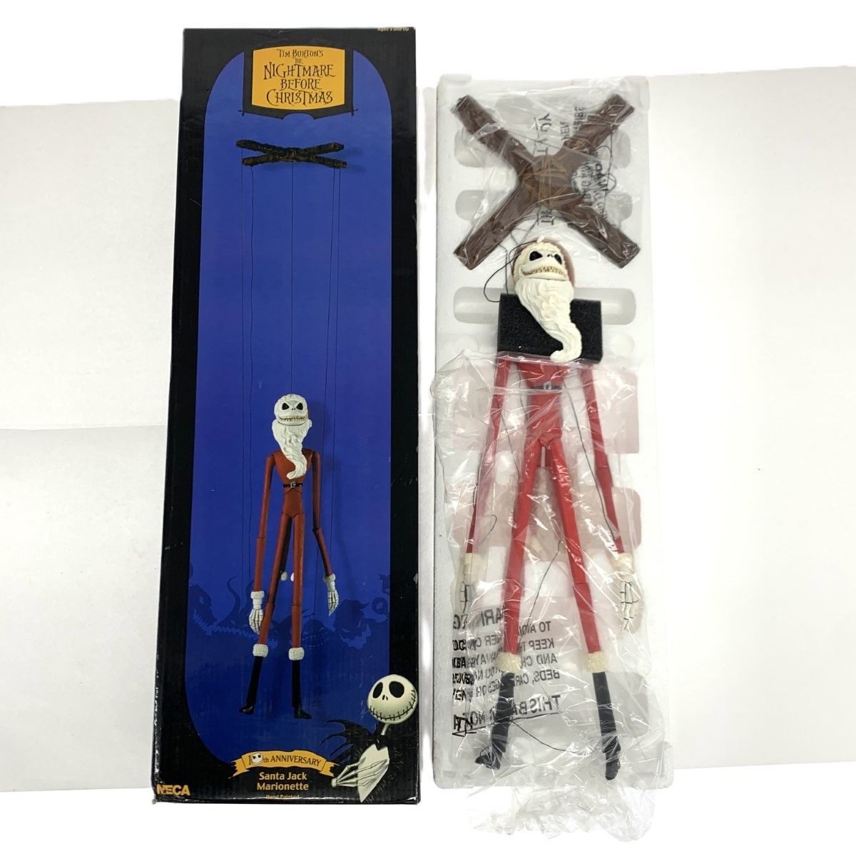 新品同様 NECA ナイトメア・ビフォア・クリスマス サンタ