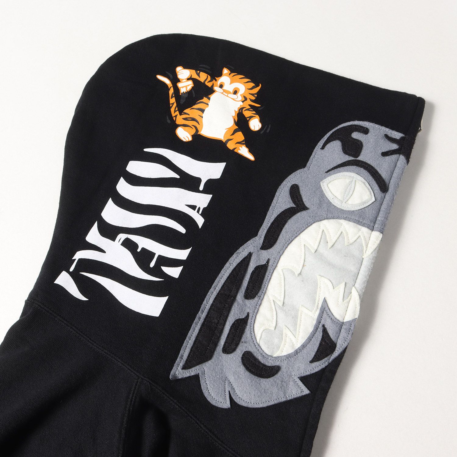 青山限定 A BATHING APE レザー シャークパーカー BAPE M APE 青山限定