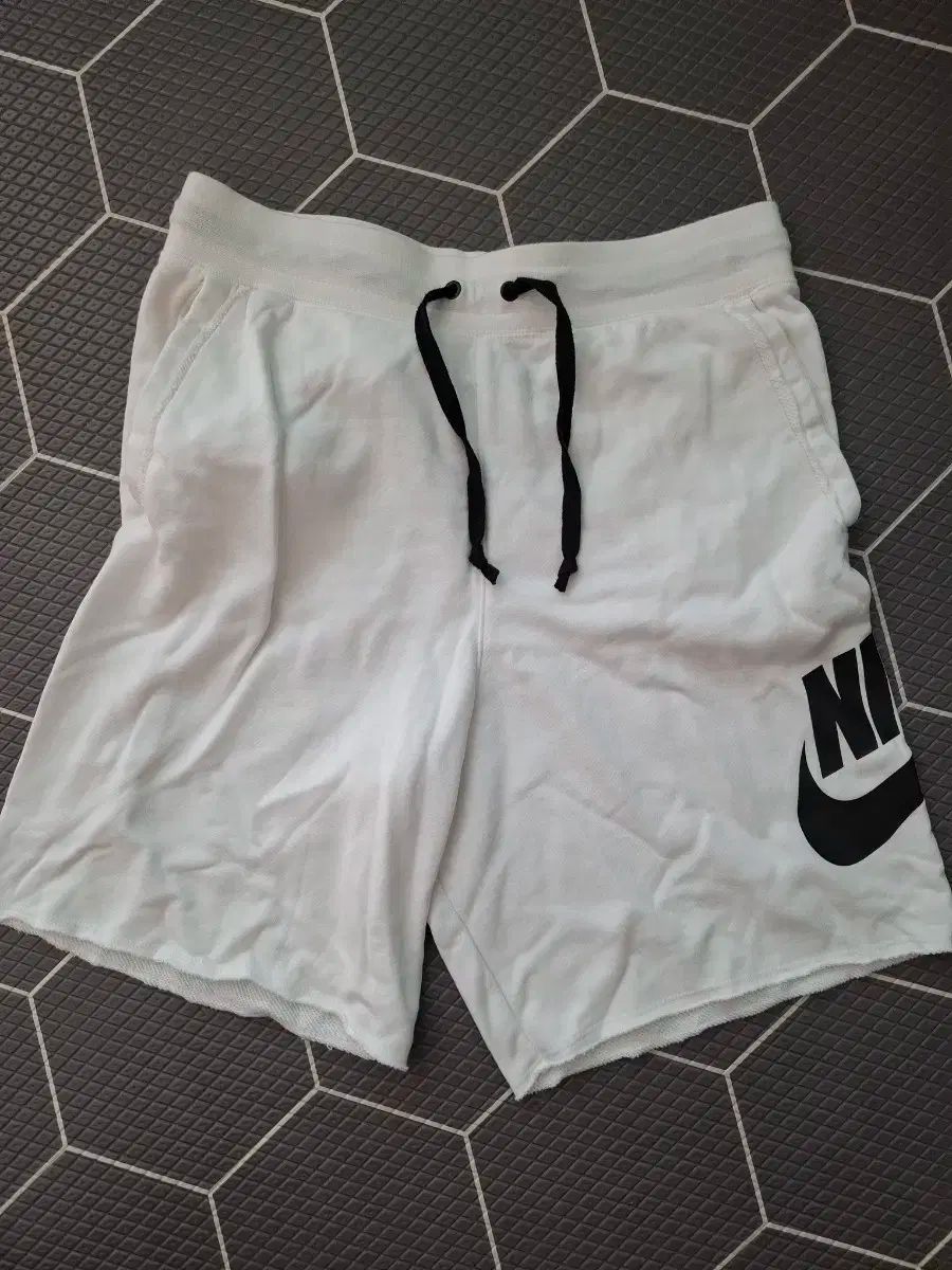 Nike(ナイキ） ハーフパンツ