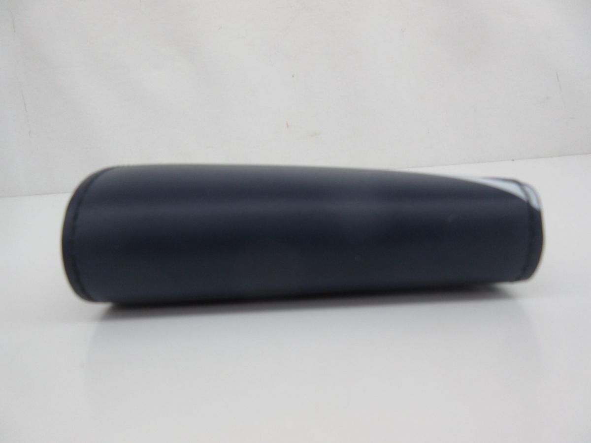 本革レザー二つ折り財布