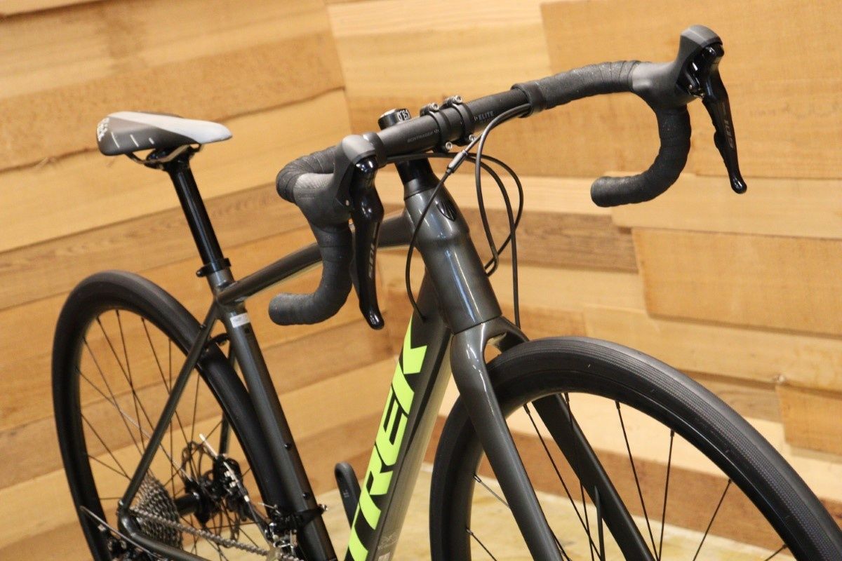 TREK DOMANE AL3 Disc サイズ49 美品 TREK DOMANE AL3 Disc サイズ49 美品