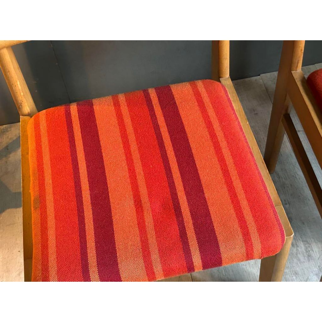 ダイニングチェア スポークチェア　赤ストライプ　たいへい たいへい ウィンザーチェア スポークチェア レッド ストライプ