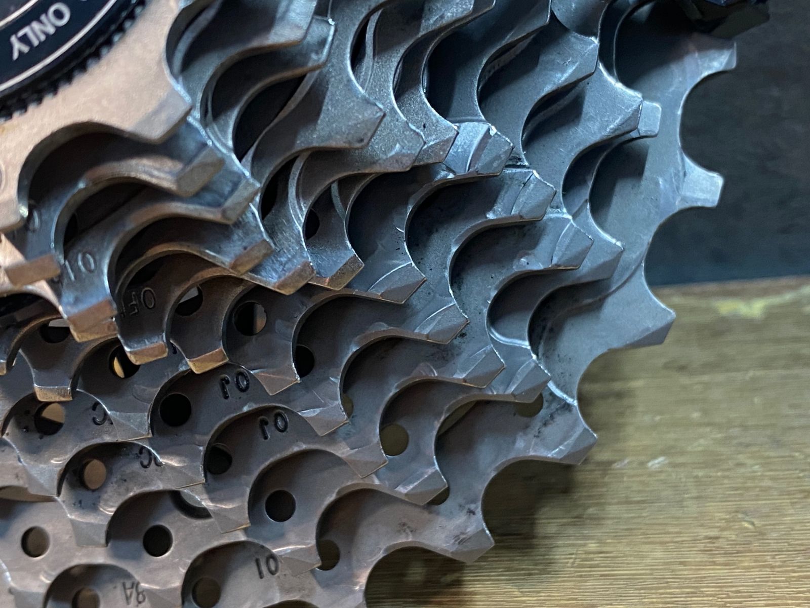 JK506 シマノ SHIMANO デュラエース DURA-ACE CS-R9100 スプロケット 11S 12-28T BRIGHTFACE_UK