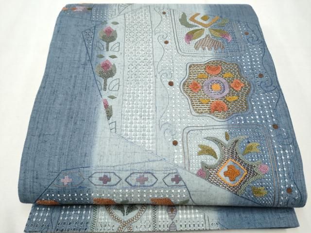 平和屋着物○中国三大刺繍 相良刺繍 本場大島紬 白大島 草花文