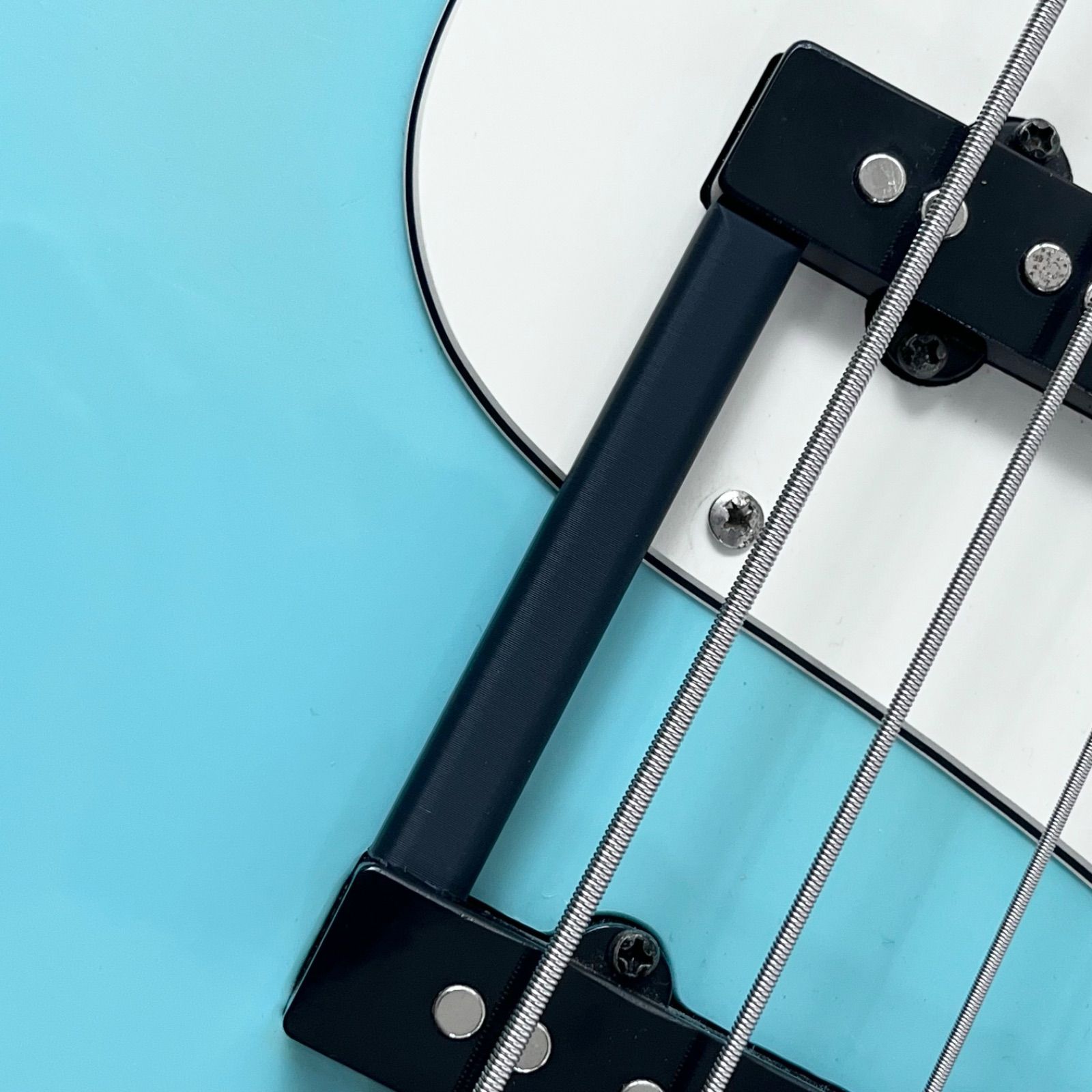 フィンガーレスト / Fender系 60's Jazz Bassタイプ用 ベーシック