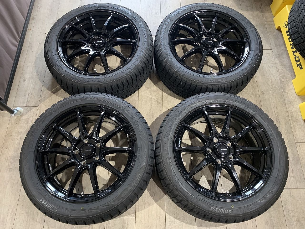2504044 スタッドレス G-SPEED 17インチ 7J 48 PCD114.3 5H TOYO 215|50R17 2020年 8mm ノア ヴォクシー エスクァイア ステップワゴン プリウスα インプレッサ レヴォーグ 等