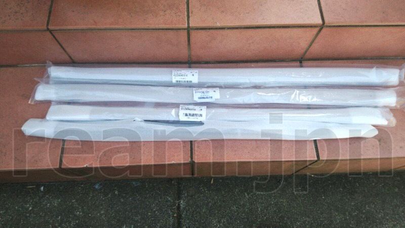 新品 スバル純正 BE BH レガシィ フロント リア ウェザーストリップ 4 