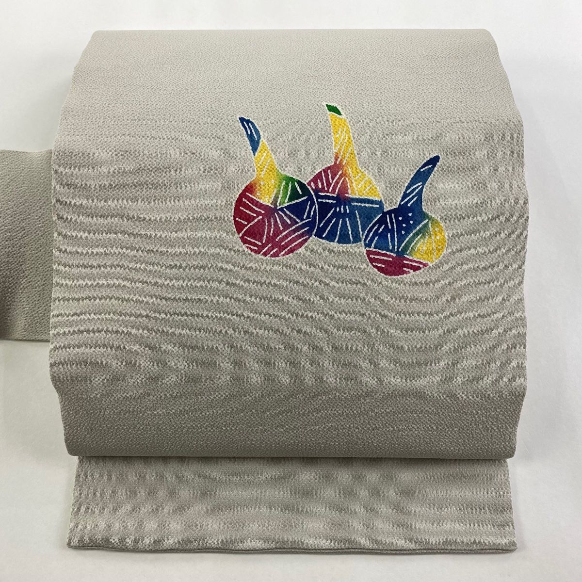 名古屋帯 秀品 クワイ 縮緬 灰色 正絹