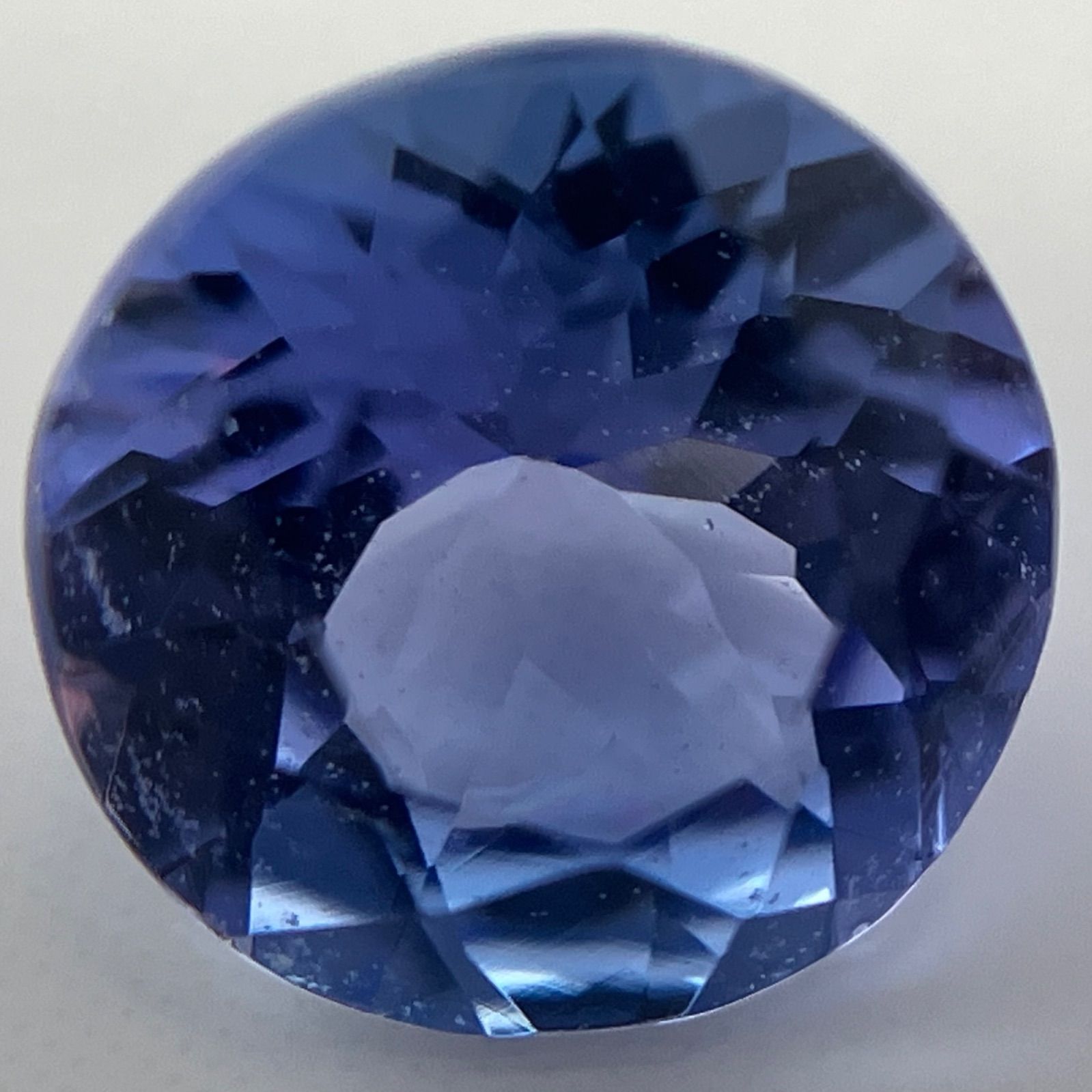 鑑別書付き】天然ゾイサイト タンザナイト ルース 0.525ct 5.2mm 