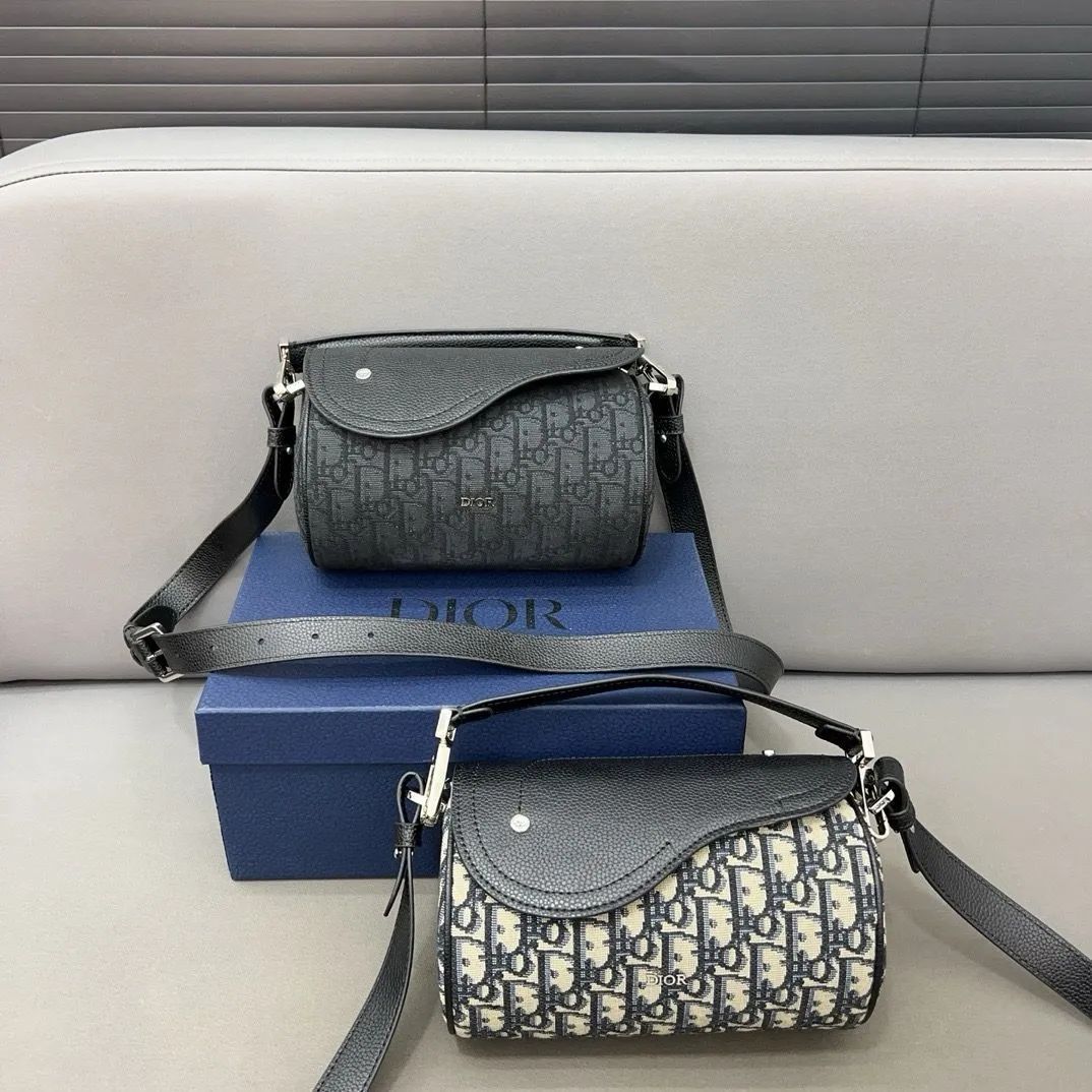 新品未使用 箱付  DIOR   ノベルティトートバッグ 専用ページ