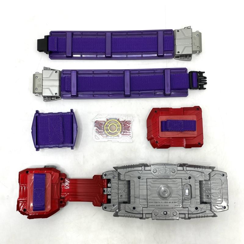 仮面ライダーギーツPREMIUM DX メモリアルヴィジョンドライバー　未開封 未開封 箱ダメージあり PREMIUM DX メモリアルヴィジョンドライバー