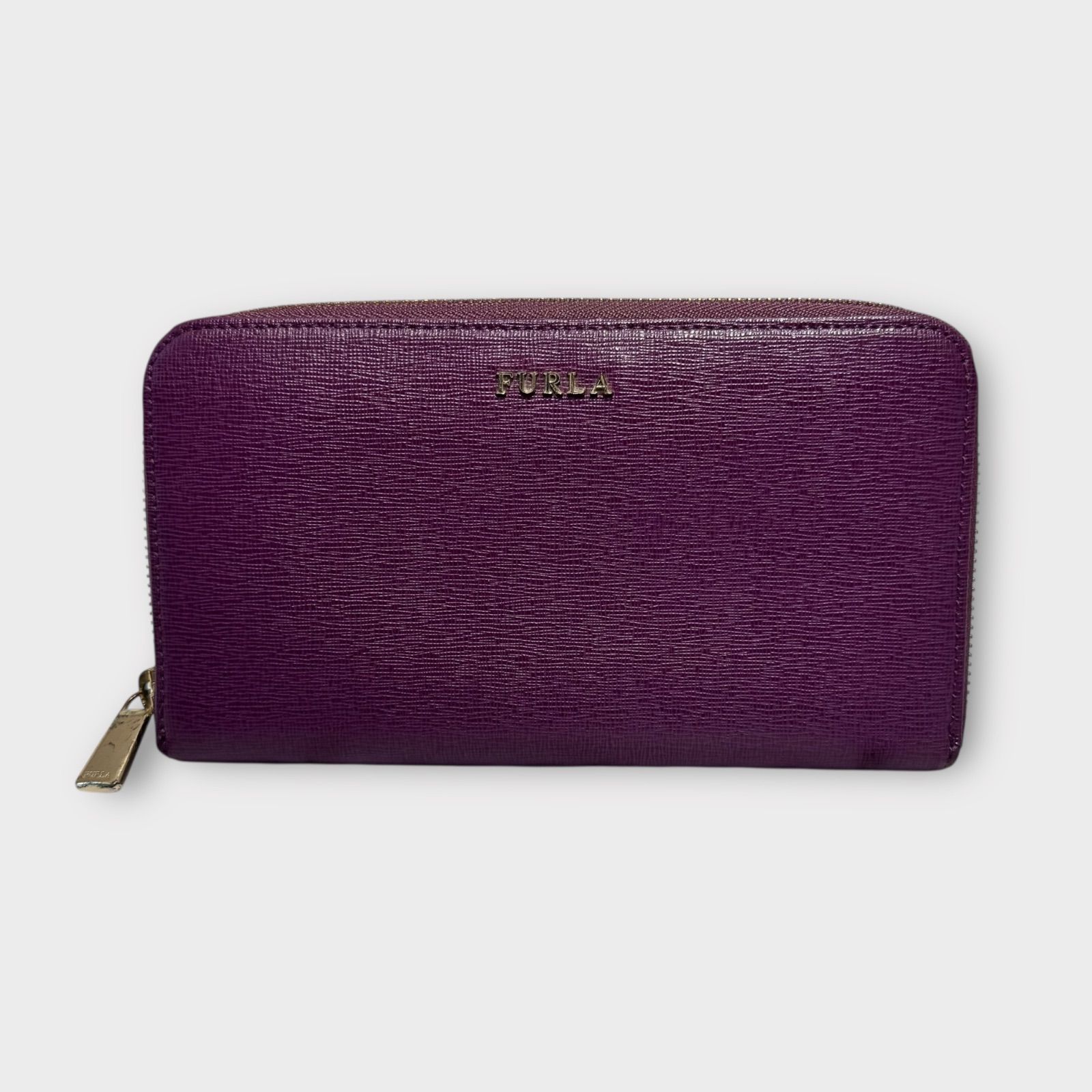 美品！FURLA フルラ バビロン 長財布 ラウンドファスナー レザー 