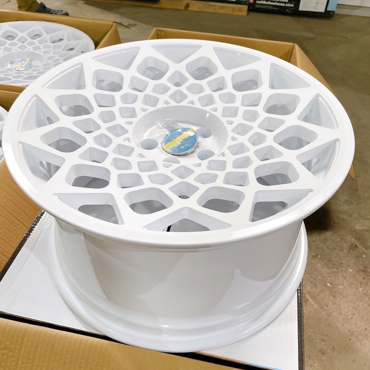 新品】希少 radi8 ラディエイト r8b12 アルミ ホイール 4本