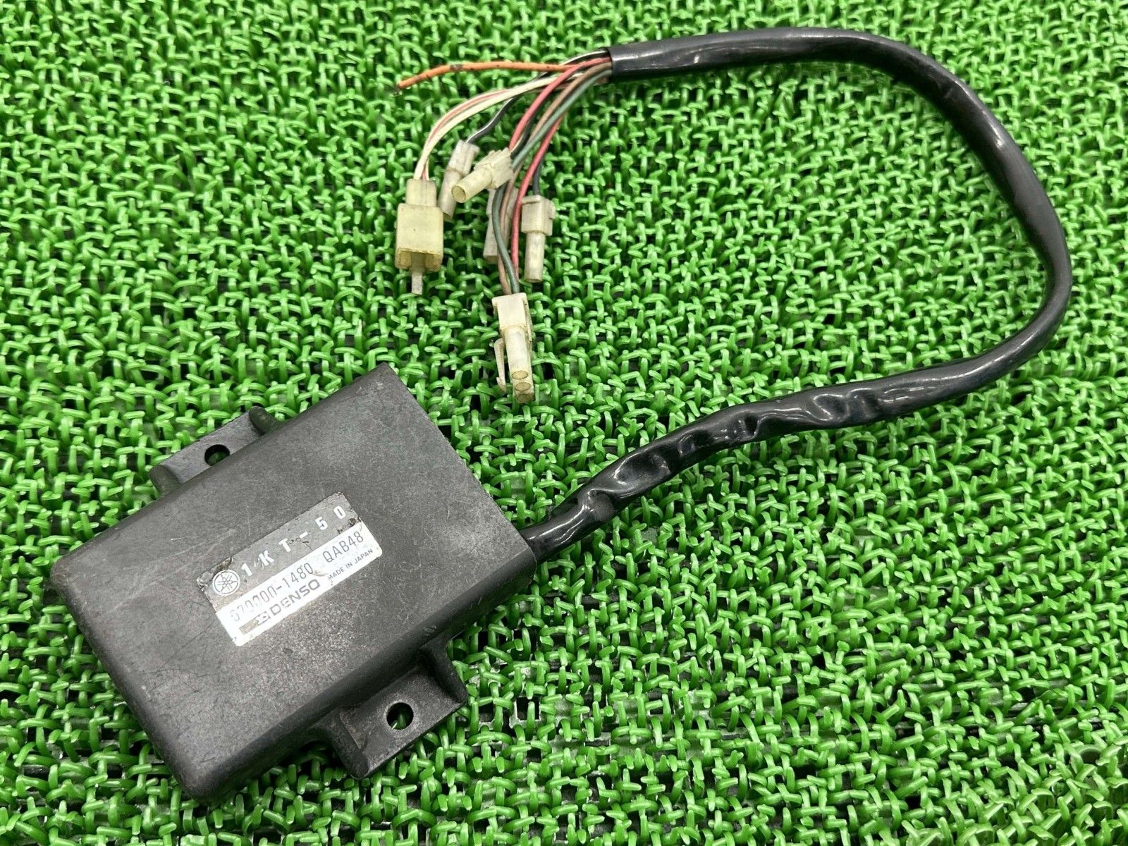 TZR250 イグナイター ヤマハ 純正 バイク 部品 1KT CDI スパークユニット 修復素材に 機能的問題なし 車検 Genuine fS