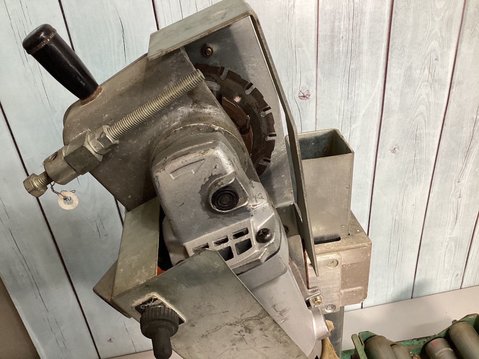 塩ビ管コーナーカッター VCC-200LA