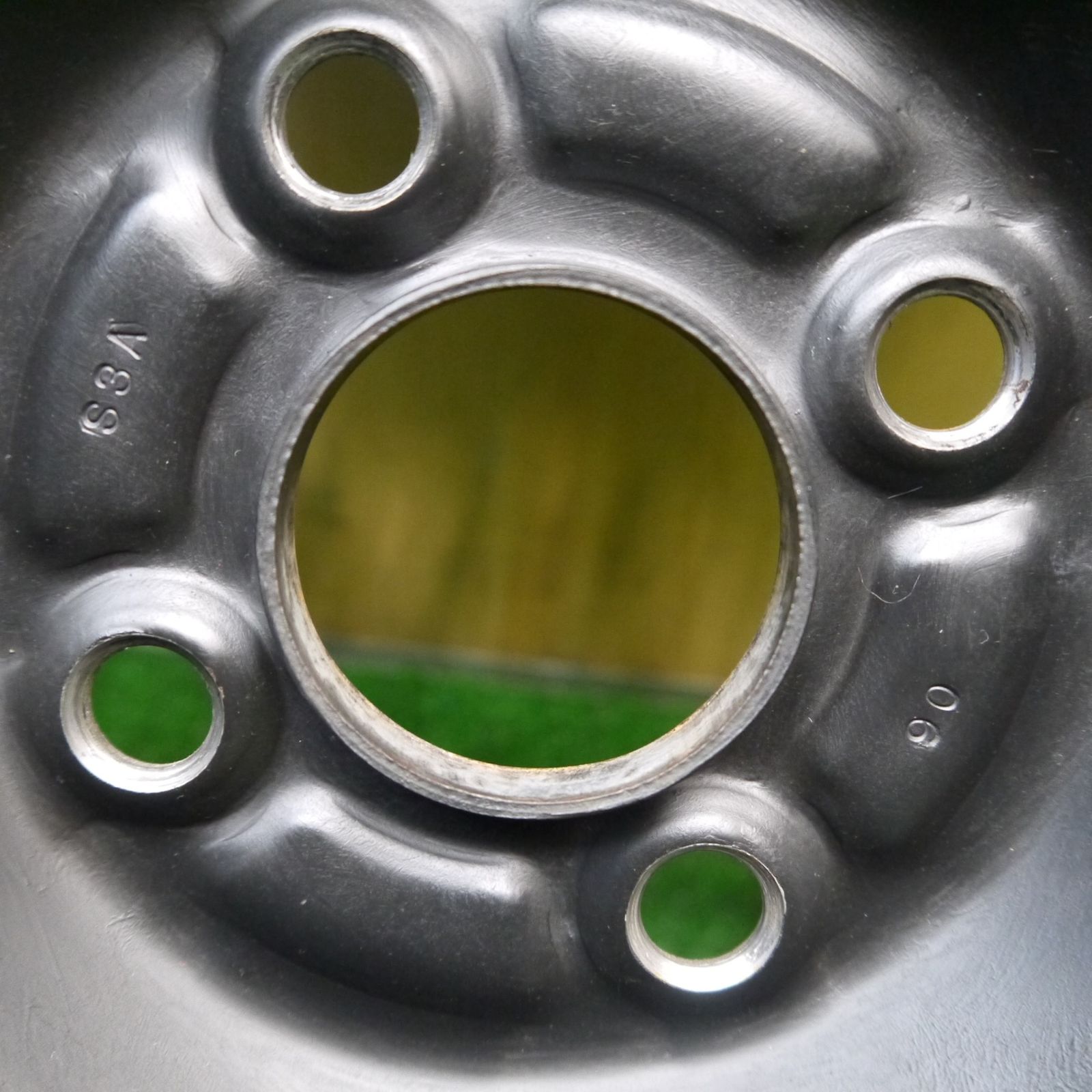 145R12