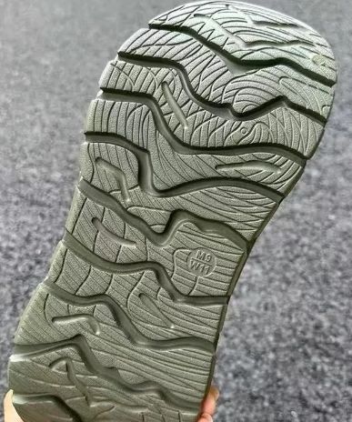 新品サンダル HOKA ONEONE ORA RECOVERY MULE サンダルメンズ