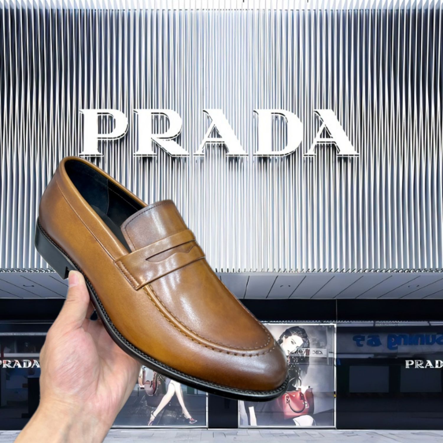 💖新品未使用👞プラダPRADA レザーメンズ通気性おしゃれカジュアル革靴/ブラウン - メルカリ