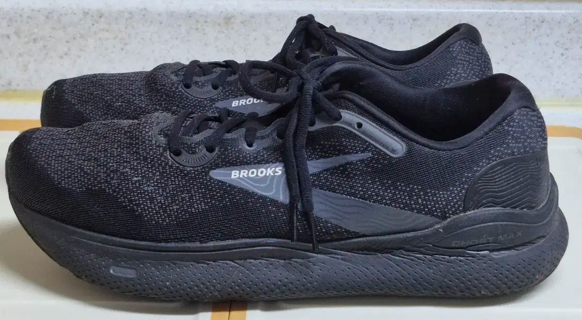 25日までこの値段】サッカースパイク　ナイキ　ハイパーヴェノム　 SG 24.5 25日までこの値段】サッカースパイク ナイキ ハイパーヴェノム SG 24.5