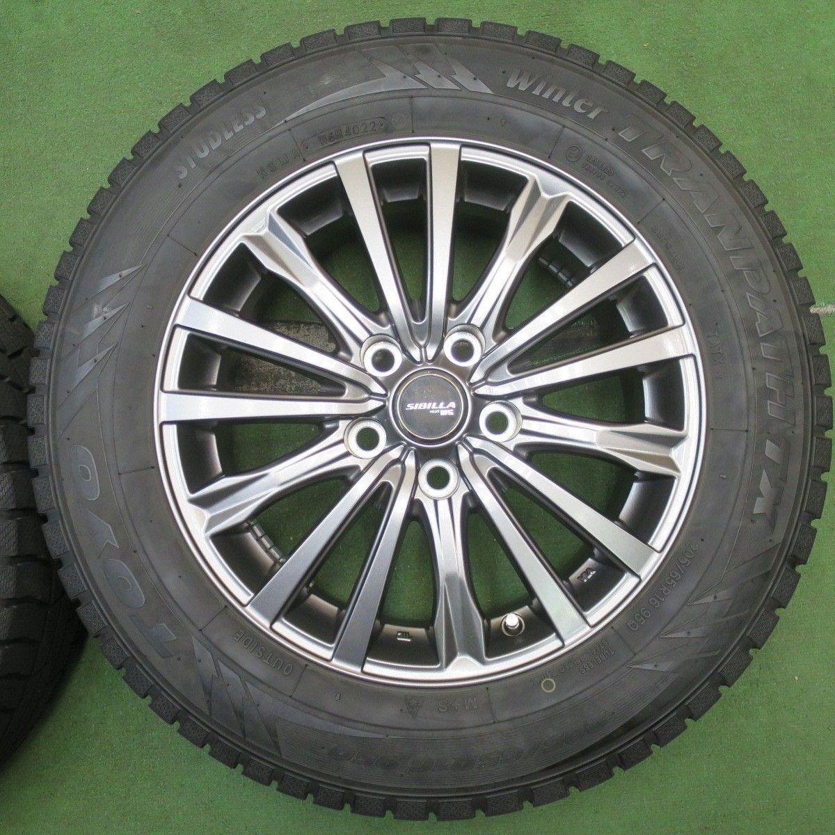 バリ溝 22年 キレイ 9.5分 スタッドレス 205 65R16 トーヨー ウインター トランパス TX SIBILLA NEXT W5 シビラ 16インチ PCD114.3 5H 5093001NJス