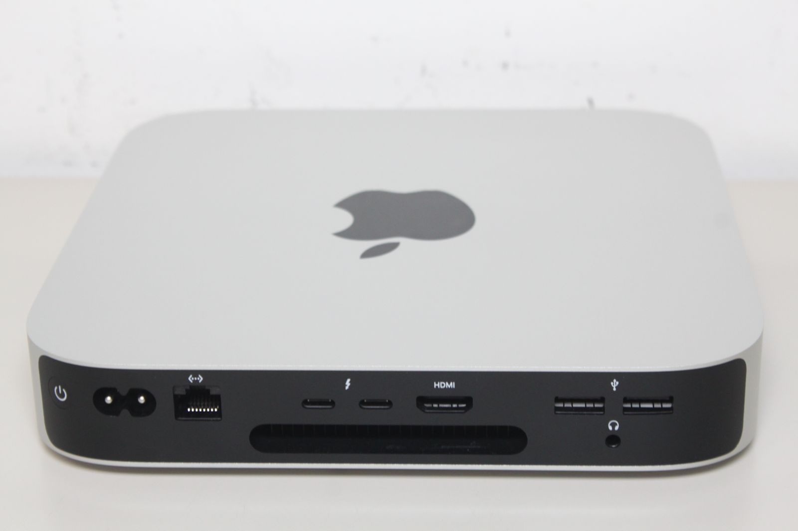 Mac mini（M2,2023）256GB/8GB〈MMFJ3J/A〉④