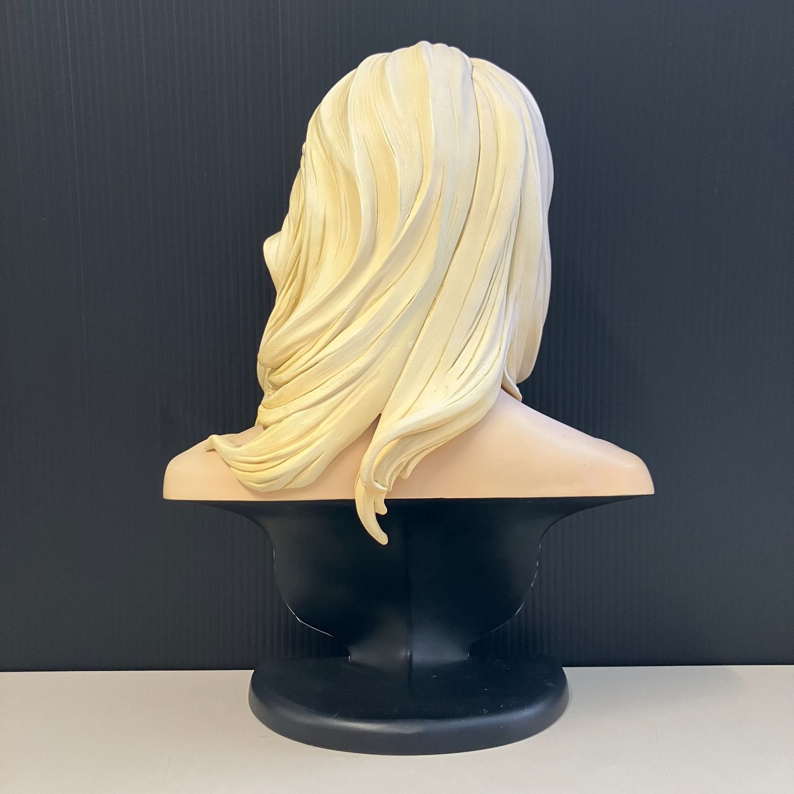 エマフロスト レジェンダリースケールバスト サイドショウ SIDESHOW 併売】SIDE SHOW MARVEL レジェンダリースケールバスト エマ・フロスト