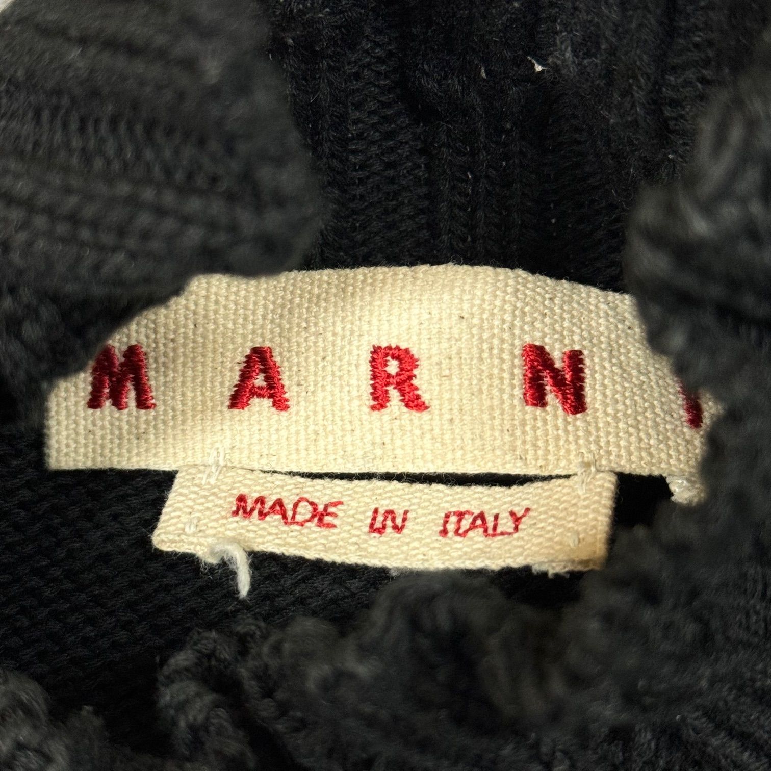 国内正規 MARNI 22AW ダメージ加工 ハイネック コットンニット ベスト ジレ マルニ DVMG0045A0 UFC652 ブラック 48  72427A3 - メルカリ