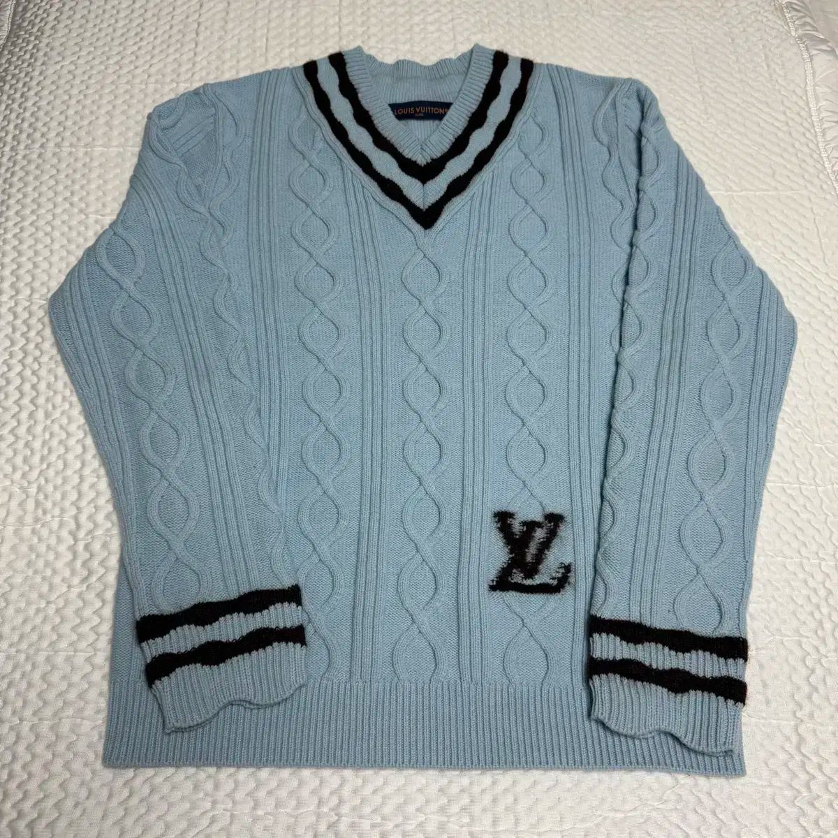 Louis Vuitton(ルイヴィトン) メンズ Vネック ケーブル ニット