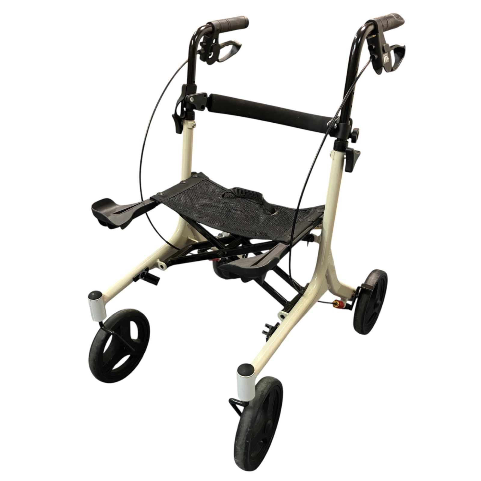 四輪歩行車ショッピングターン【アロン化成】 | シルバーカー