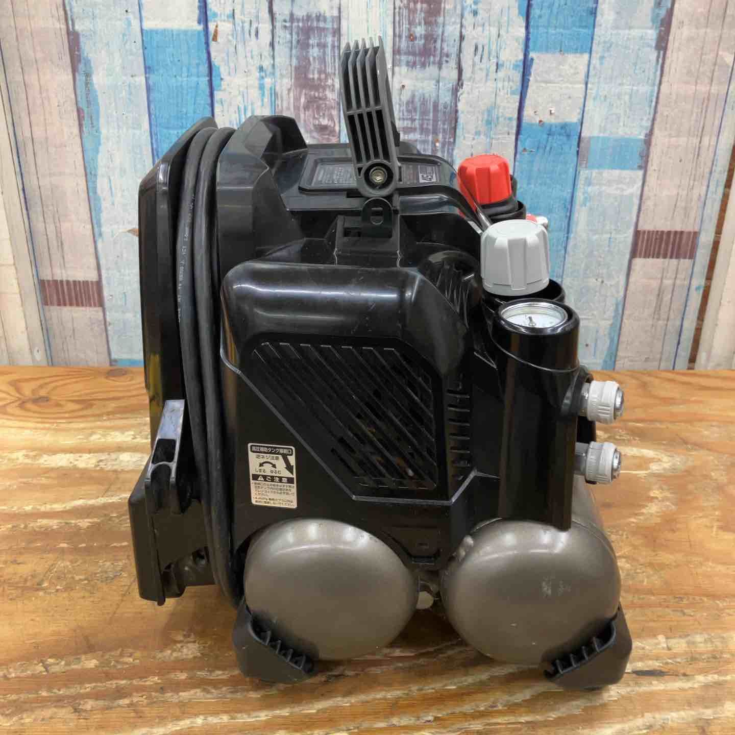 エアコンプレッサー