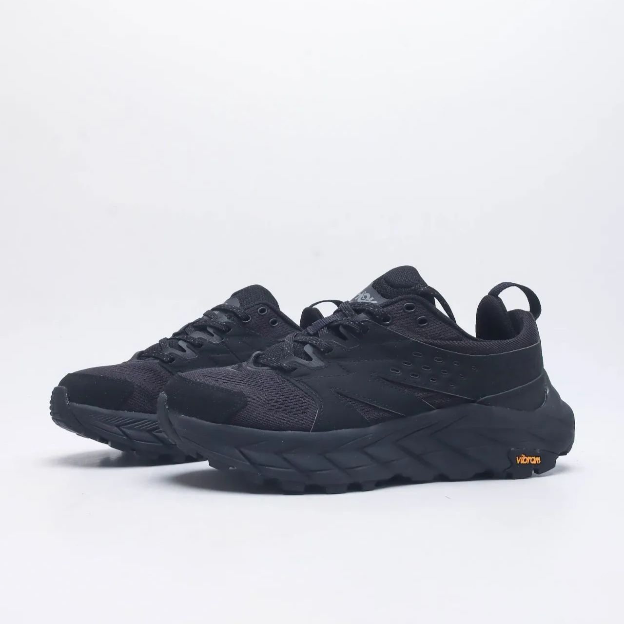 ホカ アナカパ ブリーズ ロー HOKA ONE ONE Anacapa Low Gore Tex アナカパローゴアテックス Black スニーカー 厚底 メンズ レディース