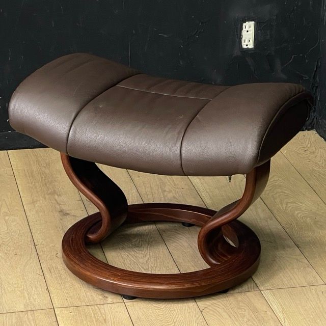 【良品】エコーネス EKORNES 本革レザー オットマン 前後可動式 ブラウン 良品】エコーネス EKORNES 本革レザー オットマン 前後可動式