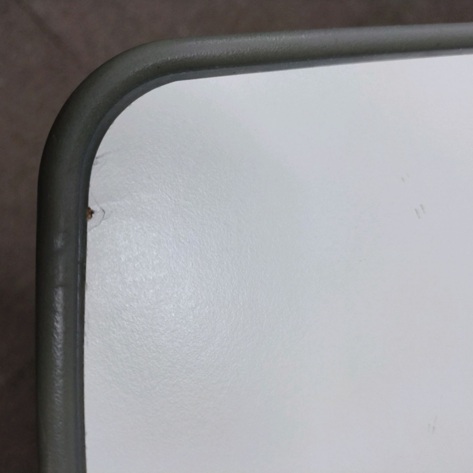  OT-14389 パラマウントベッド KF-1920 サイドテーブル ベッドサイドテーブル 介護テーブル 高さ調節可 天板 アイボリー 在宅介護 福祉用具 介護用品 洗浄 消毒済 介護 ベッドサイドテーブル 介護用ベッド 寝具